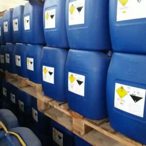 Ưu Điểm của Oxy Già (Hydrogen Peroxide) trong Xử Lý Nước Hồ Bơi